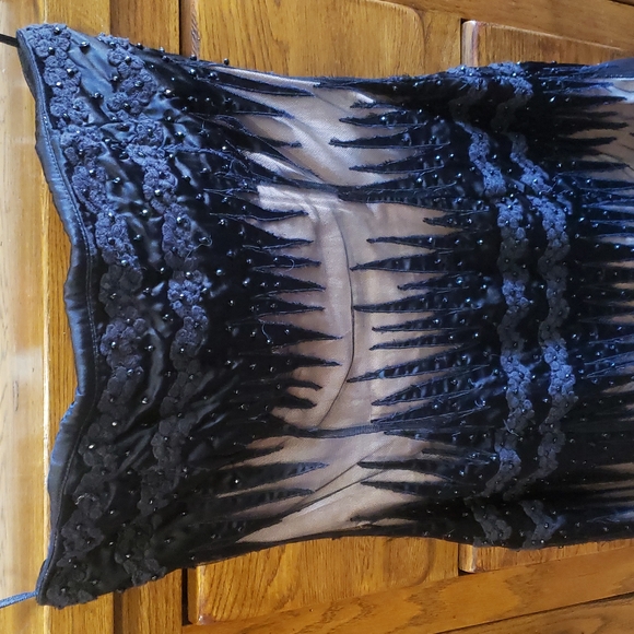 Strapless dress - Picture 1 of 6